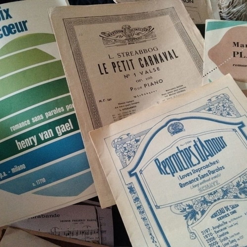 Vintage sheet music and music books used, classical, entechno, laiko, operettas