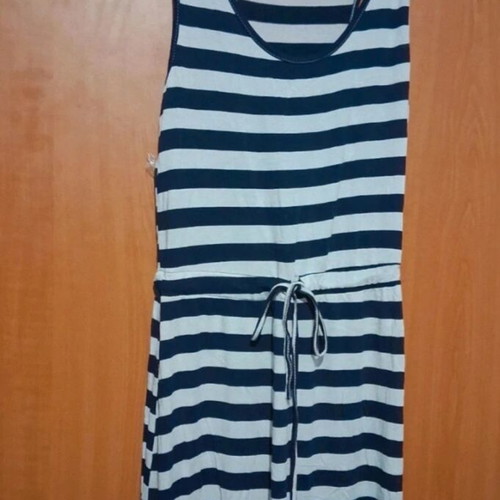 Summer dress like new, size M, white and blue