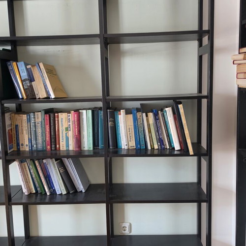 Bookcase like new, length 298 cm, height 250 cm, depth 37 cm