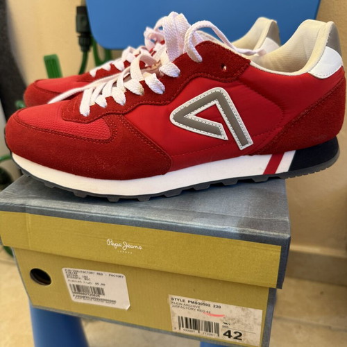 Pepe Jeans sneakers, red, size 42
