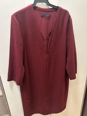 Violeta Mango dress like new, red, size S to M