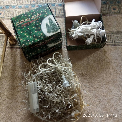Curtain string lights like new for indoor and outdoor use