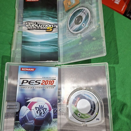 PES 5 and PES 10 PSP games like new, complete with manual and cases