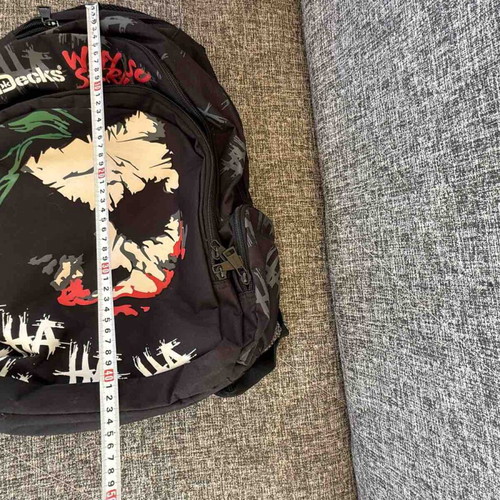 Decks black backpack like new