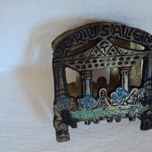 Jerusalem brass souvenir with the Last Supper, used, 9x10cm