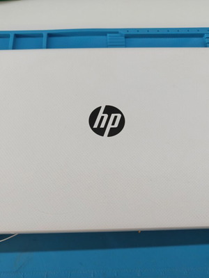Hp 15-db1 screen accembly used without screen