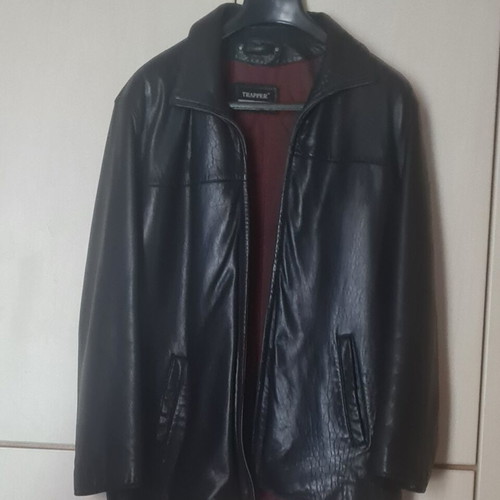 Trapper leather men's jacket like new, detachable collar, black