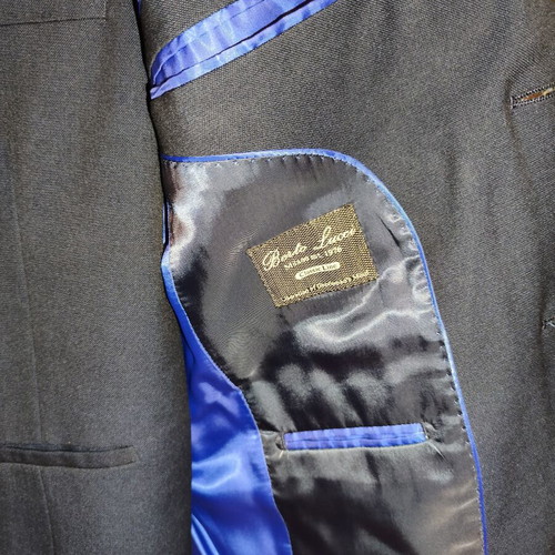 Suit dark blue size small like new