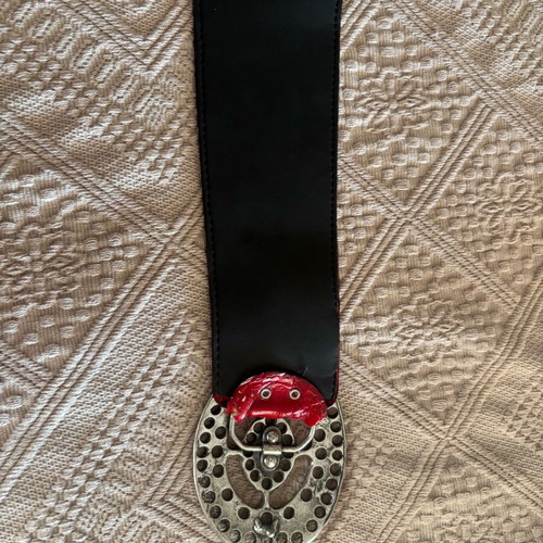Red patent leather belt like new, size 100