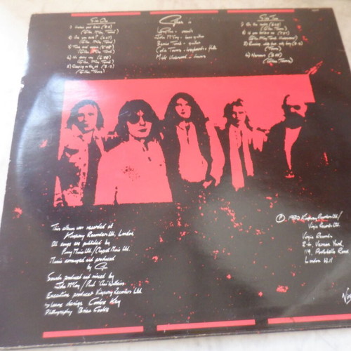 Gillan Glory Road LP vinyl like new, English pressing, rock