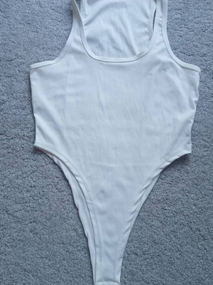 White ribbed bodysuit Shein size L like new