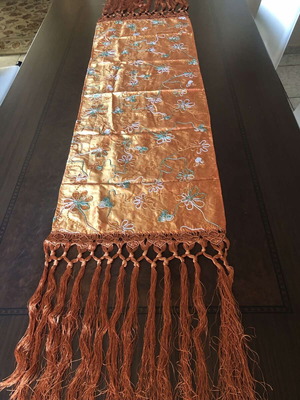 Table runner new orange with flower design 46x130cm and fringes