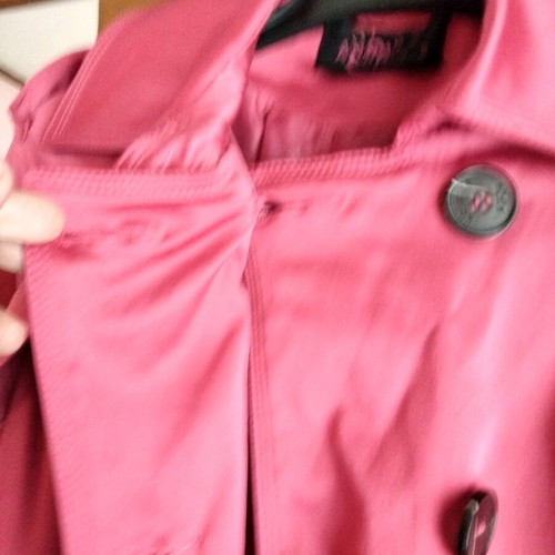Anna Moda Piu fuchsia trench coat, size Small