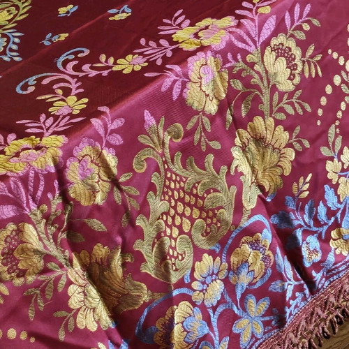 Vintage satin tablecloth 200x250 used