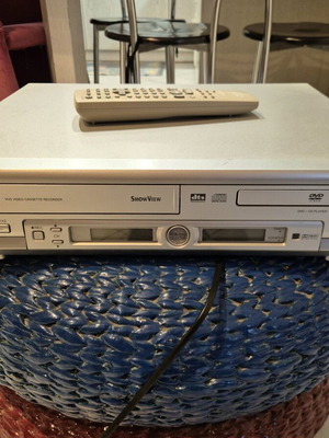 Sharp DV-NC65 DVD/VHS σαν καινούργιο