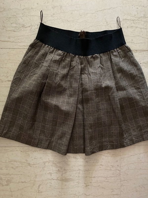 Mini skirt plaid with gold thread new, one size