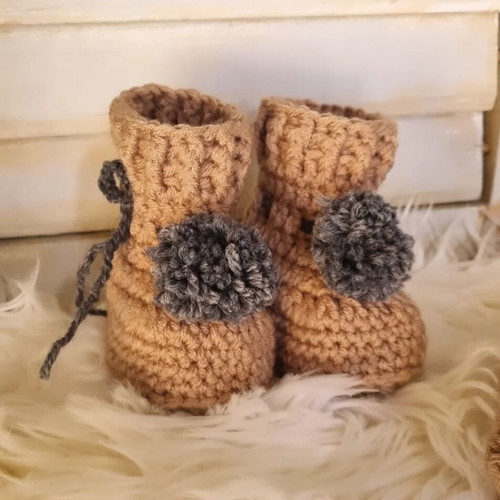 Handmade knitted set for babies new