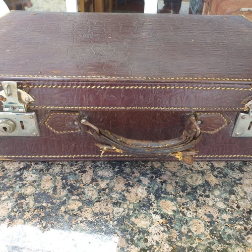 Old suitcases used