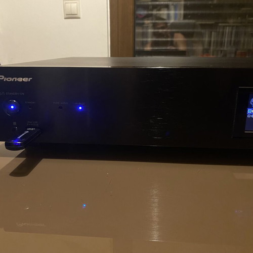Pioneer N50 Network Media Player like new with Bluetooth adapter