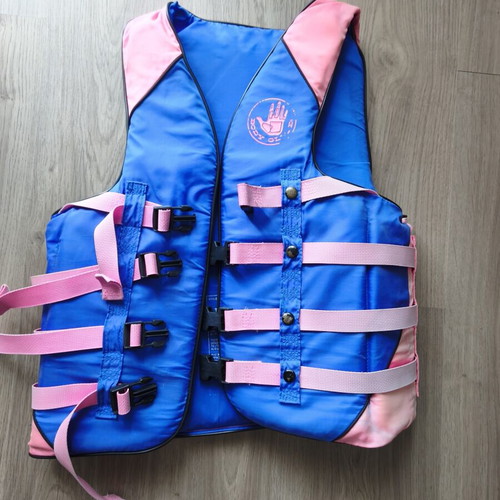 Body Glove adult life jacket vest used, excellent condition