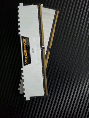 Corsair Vengeance LPX DDR4 16GB (2x8GB) 3200MHz CL16 καινούργιο