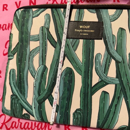 iPad & tablet sleeve like new, durable and eco-friendly