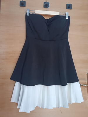Custom-made women's dress like new, corset style, zipper back, small size