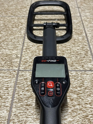 Minelab GoFind44 ανιχνευτής μετάλλων μεταχειρισμένος σε εξαιρετική κατάσταση