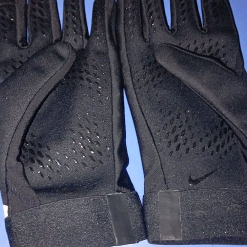 Nike Hyperwarm gloves black size medium new
