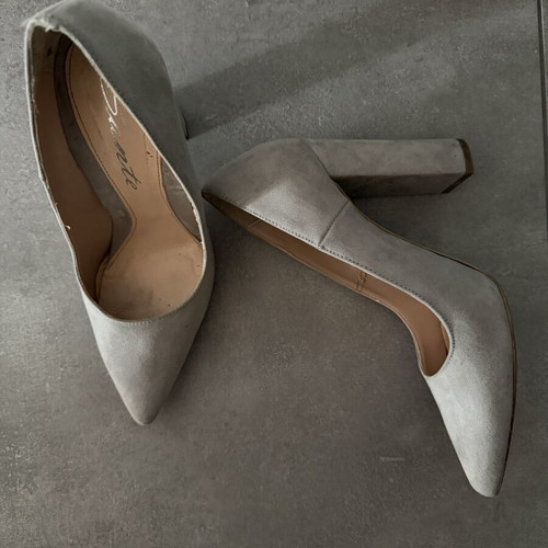 Sante gray suede high heels like new, 10cm heel