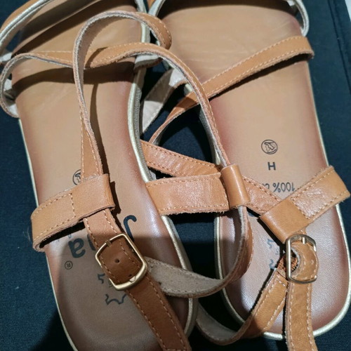 Sandals used with leather super comfort insole, size 37, beige and silver straps
