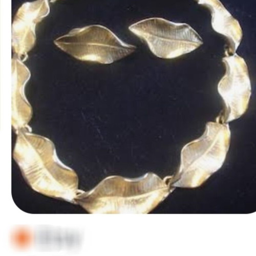 Vintage 80s set necklace and clip earrings Maxine Denker like new, gold tone