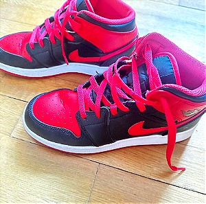 Nike Jordan air Jordan 1 retro mid παιδικά γυναικεία