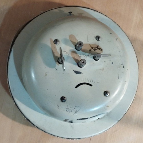 Vintage Equity Kaleidoscope table clock used, analog
