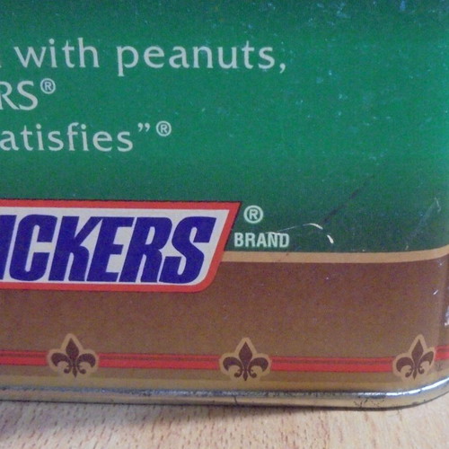 Snickers old promotional metal tin used, Christmas edition 1994