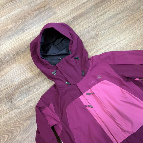 Norrona Narvik GoreTex 2L Insulated Jacket women's M like new, colorful