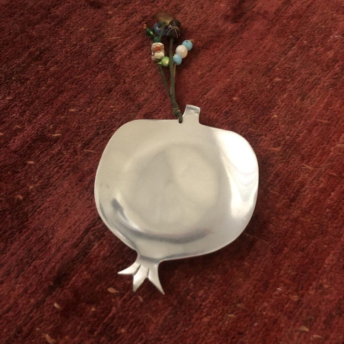 Decorative metal pomegranate vintage 20 years, like new