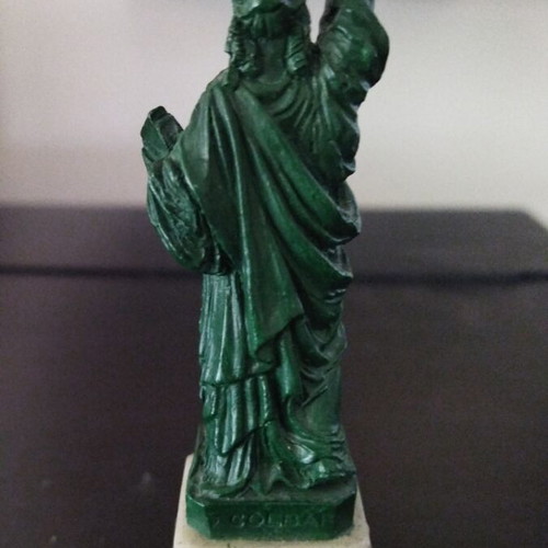Statue of Liberty collectible figurine 10cm, like new, Colbar resin