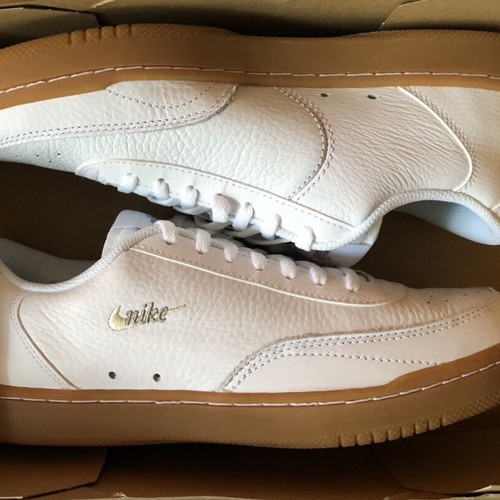 Nike Court Vintage Premium sneakers new, size 40, white