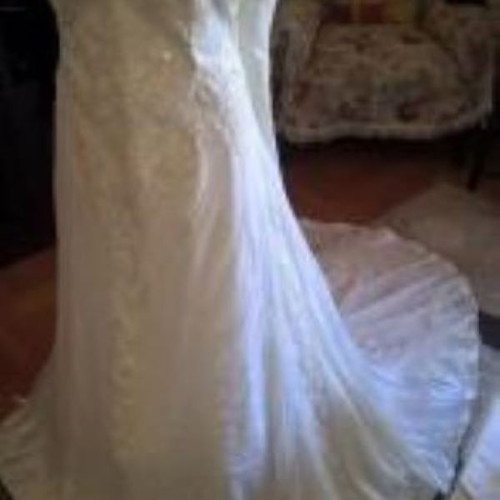 Handmade wedding dress like new, size 52, silk tulle and French lace