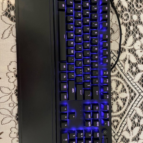 Razer Blackwidow V3 RGB μηχανικό πληκτρολόγιο με πράσινους διακόπτες, σαν καινούργιο
