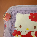 Hello Kitty pencil case used with two compartments