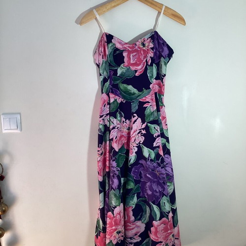 SHE Floral Strapless Midi Dress like new with hidden pockets