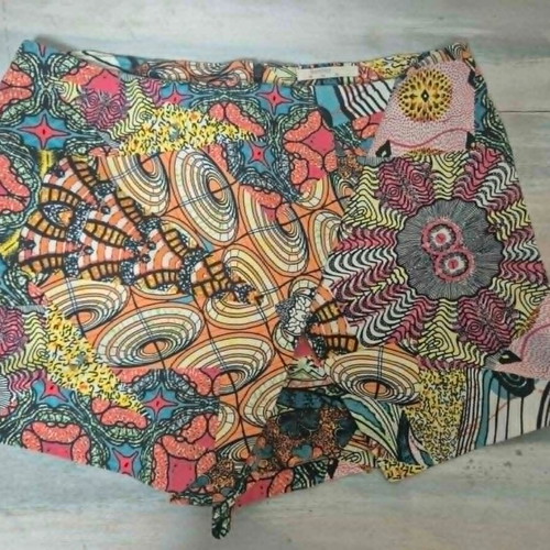Bershka skirt-shorts size 38 like new, multicolor