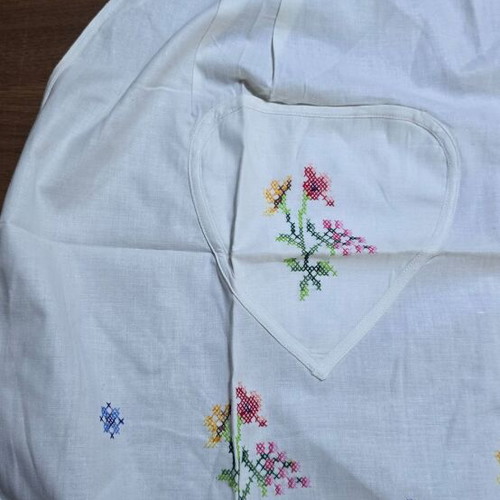 Traditional Handmade Embroidered Apron like new, cotton or linen