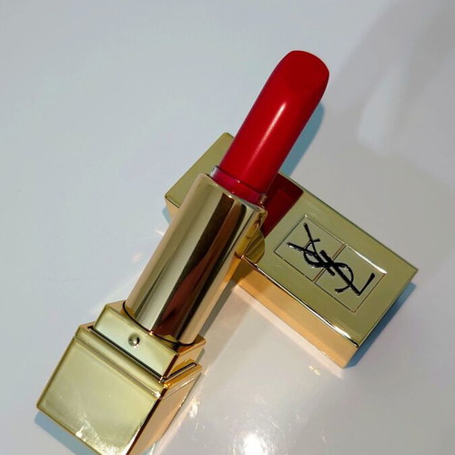 Yves Saint Laurent Mini Lipstick Rouge Pur Couture 01 Le Rouge new