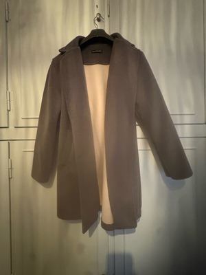Women's jacket gray like new