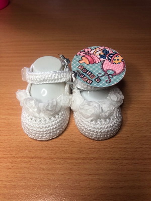 Χειροποίητα πλεκτά παπουτσάκια αγκαλιάς 0-12 μηνών καινούργια