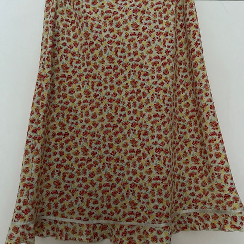 EXPRESS WORLD BRAND, skirt with fine stripes, size USA 7/8, (M) and (L).