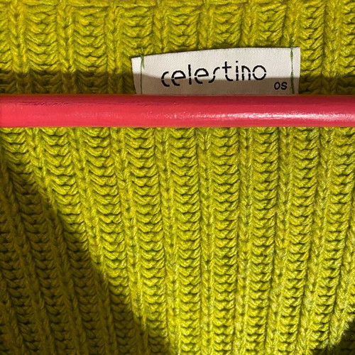 Celestino oversized green sweater like new, 25% mohair, onesize